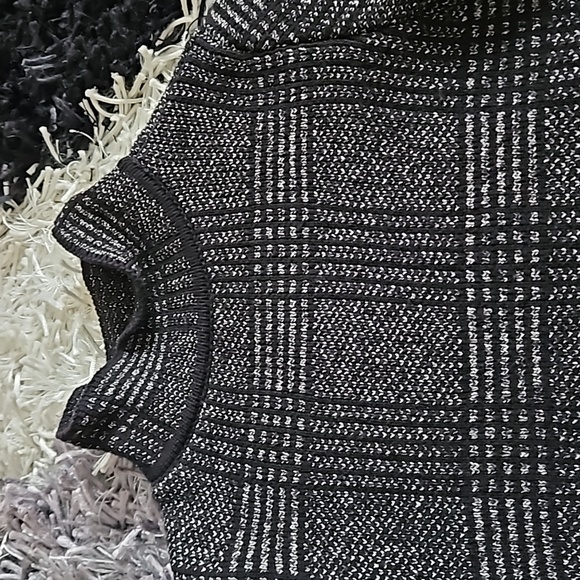 Zara plaid sweater - Picture 2 of 3